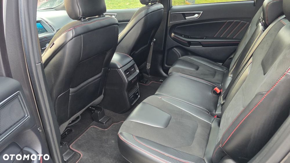 Ford Edge 2.0 EcoBlue Twin-Turbo 4WD ST-Line - 12