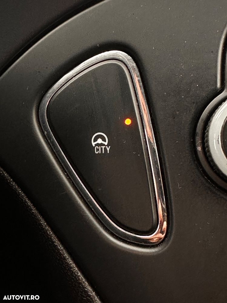 Opel Corsa 1.4 Active - 11