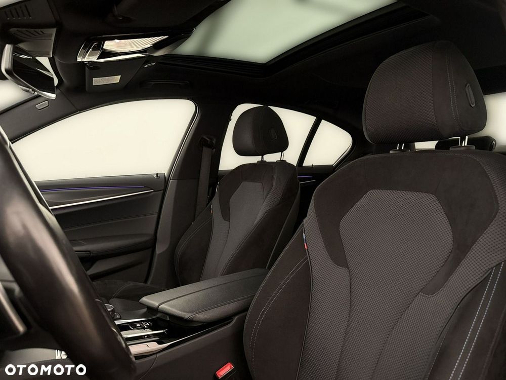 BMW Seria 5 - 12