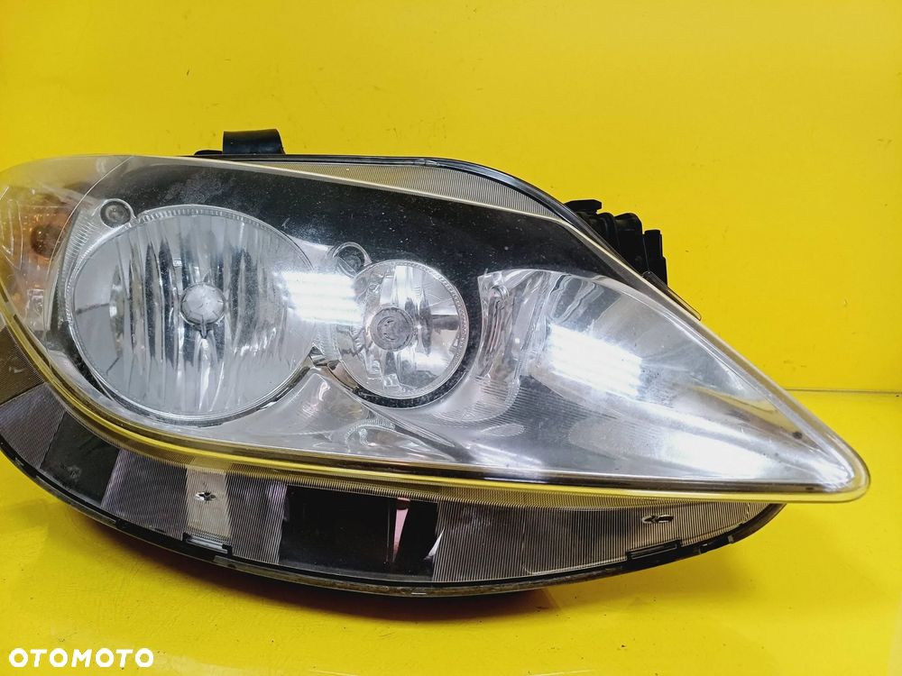 REFLEKTOR LAMPA PRAWY PRZÓD SEAT IBIZA IV 6J1941006D NR186 - 2