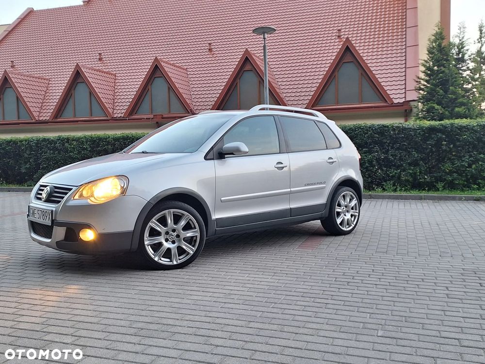 Volkswagen Polo Cross - 12