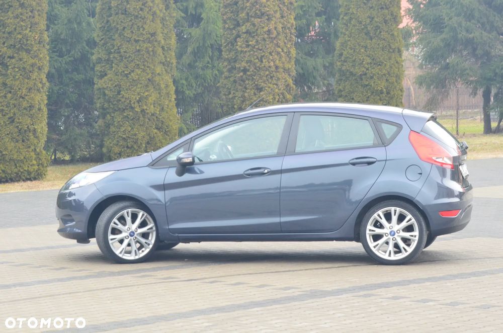 Ford Fiesta 1.25 Ambiente - 11