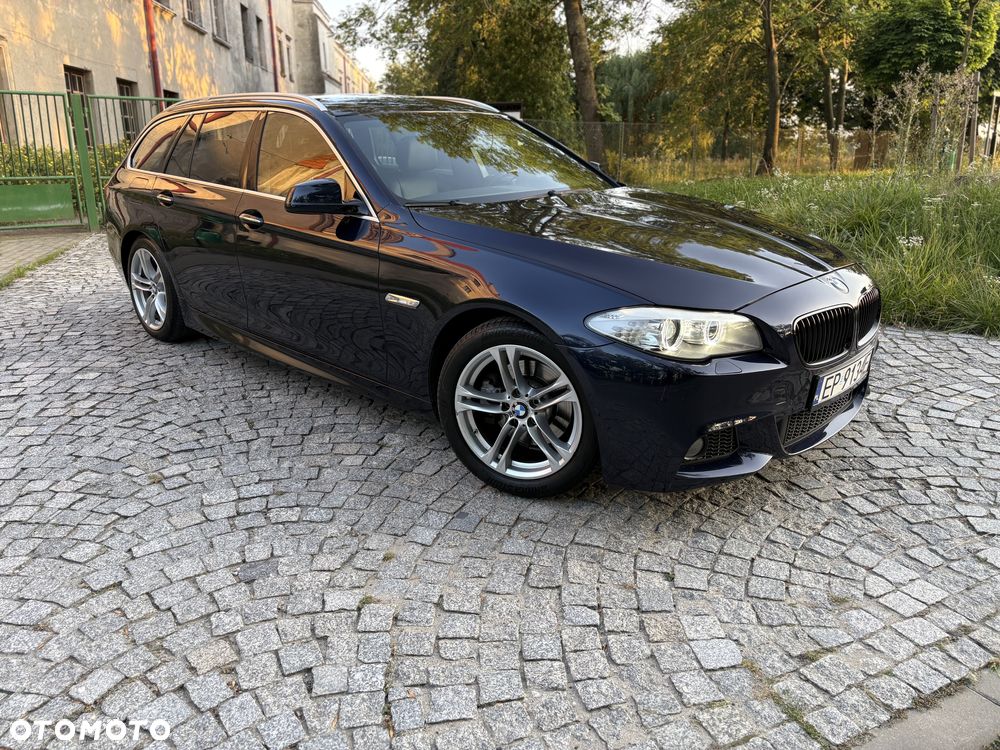 BMW Seria 5 520d Touring - 12