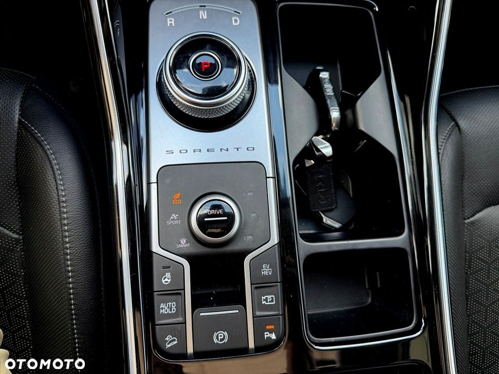 Kia Sorento - 34