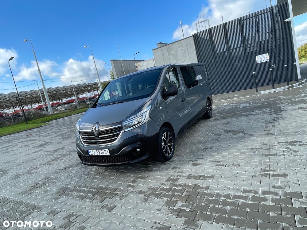 Renault Trafic 2.0 Long BRYGADÓWKA 6 osobowy - 11