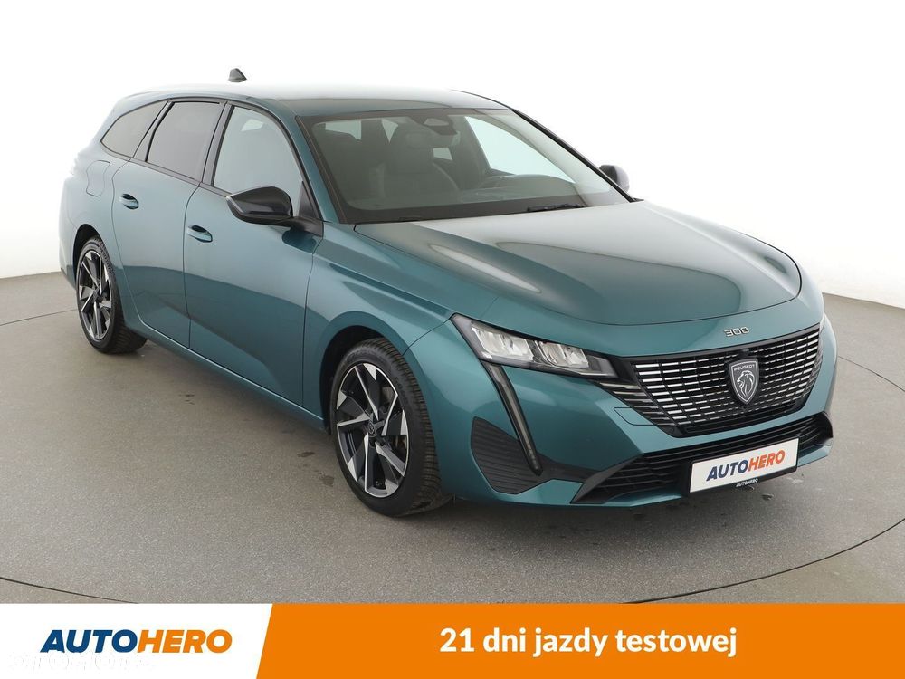 Peugeot 308 - 8
