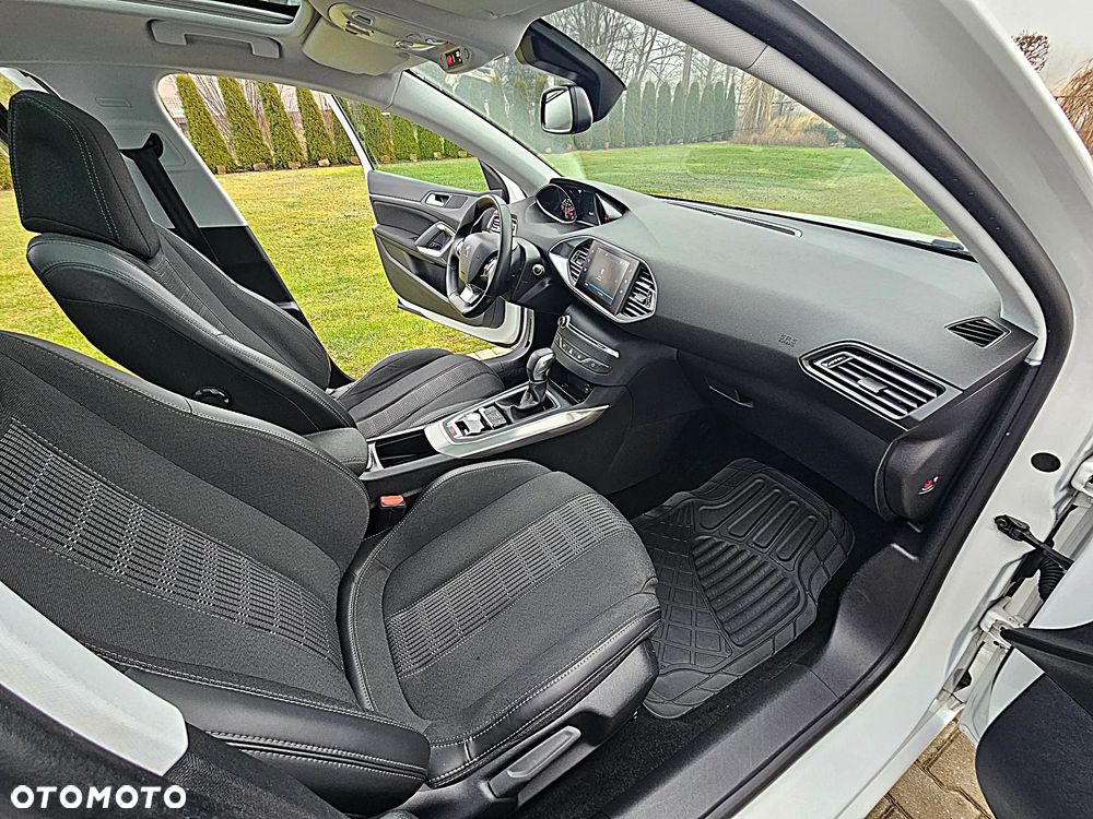 Peugeot 308 BlueHDi FAP 150 EAT6 Stop & Start Allure - 7