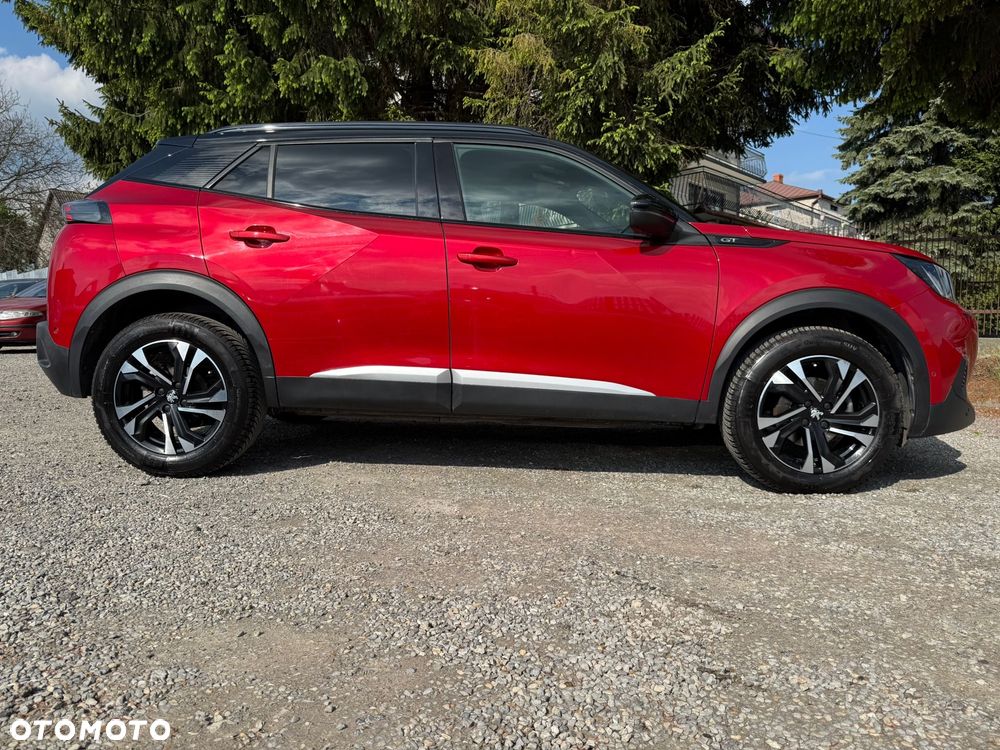 Peugeot 2008 PureTech 130 EAT8 GT Pack - 34