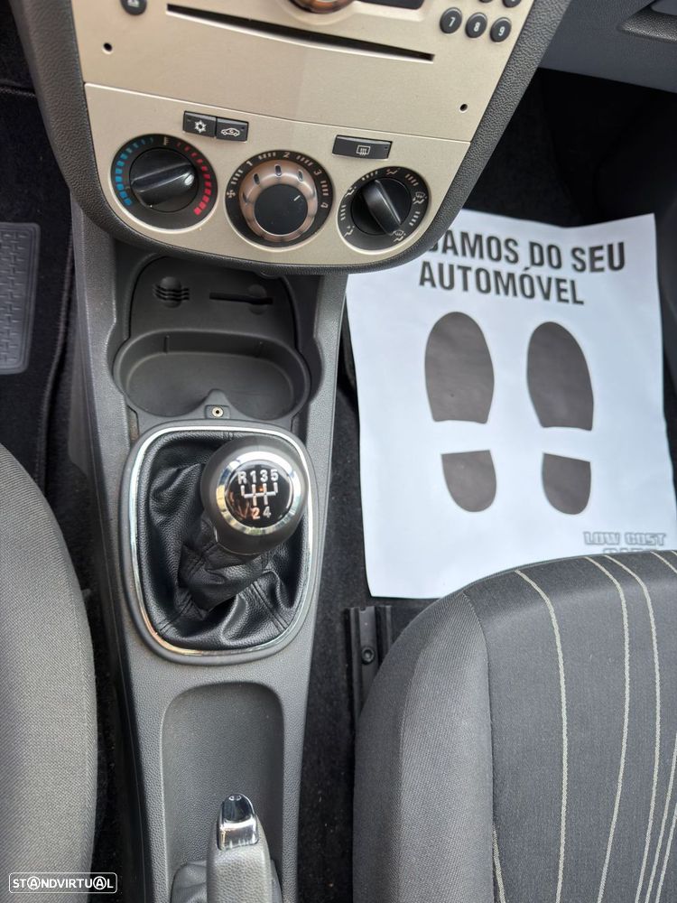 Opel Corsa 1.3 CDTi Enjoy - 34