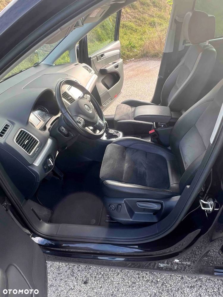 Volkswagen Sharan 2.0 TDI Highline DSG - 14
