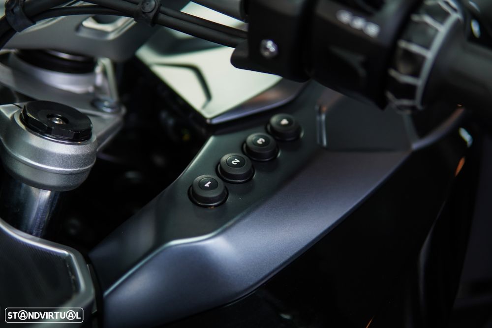 BMW R 1300 RT TRIPLE BLACK AUTOMATICA - 42