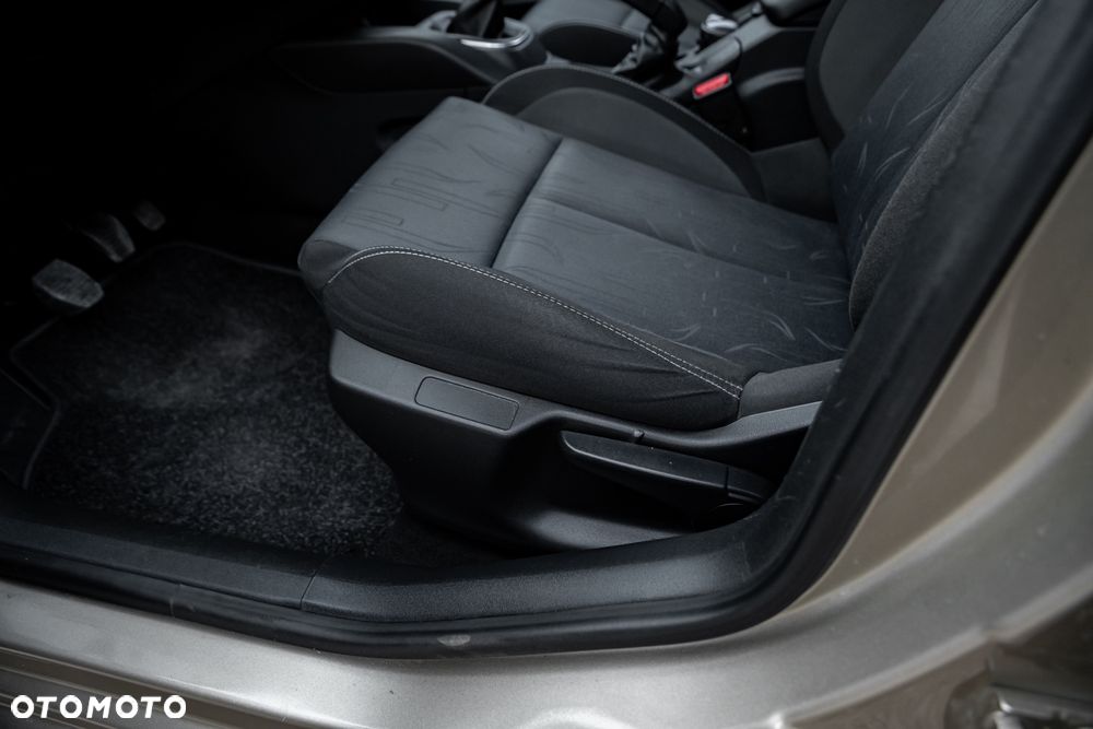 Citroën C4 e-HDi 110 Selection - 18