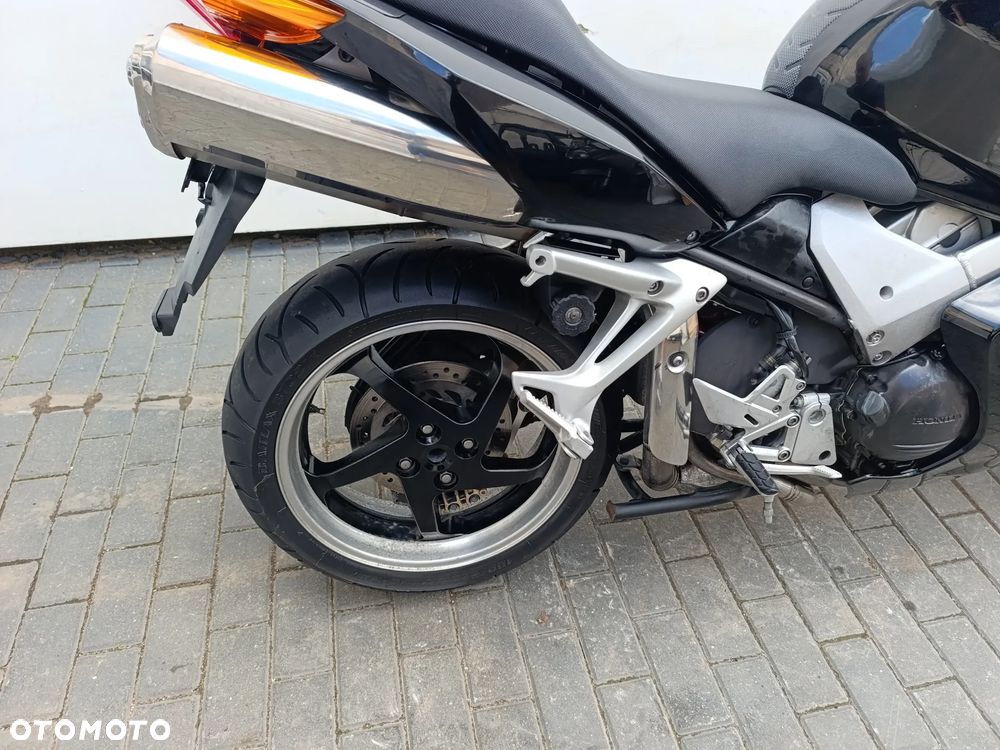 Honda VFR - 21
