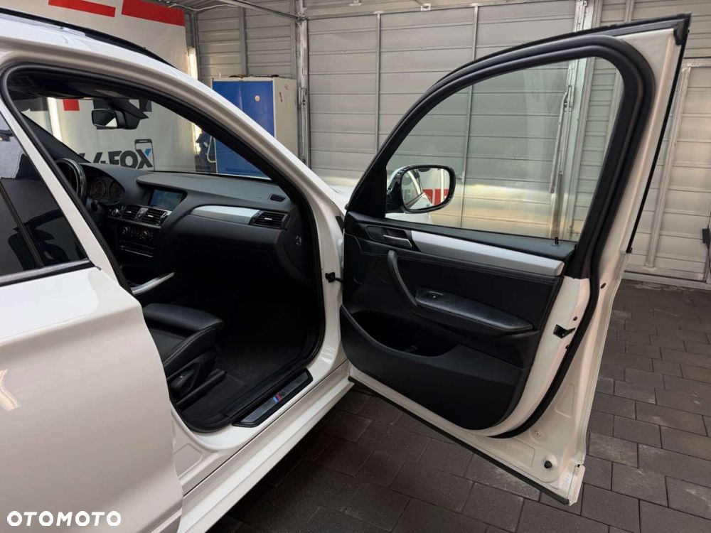 BMW X3 xDrive20d - 34