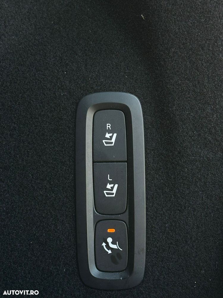 Volvo XC 60 D5 AWD R-Design - 19