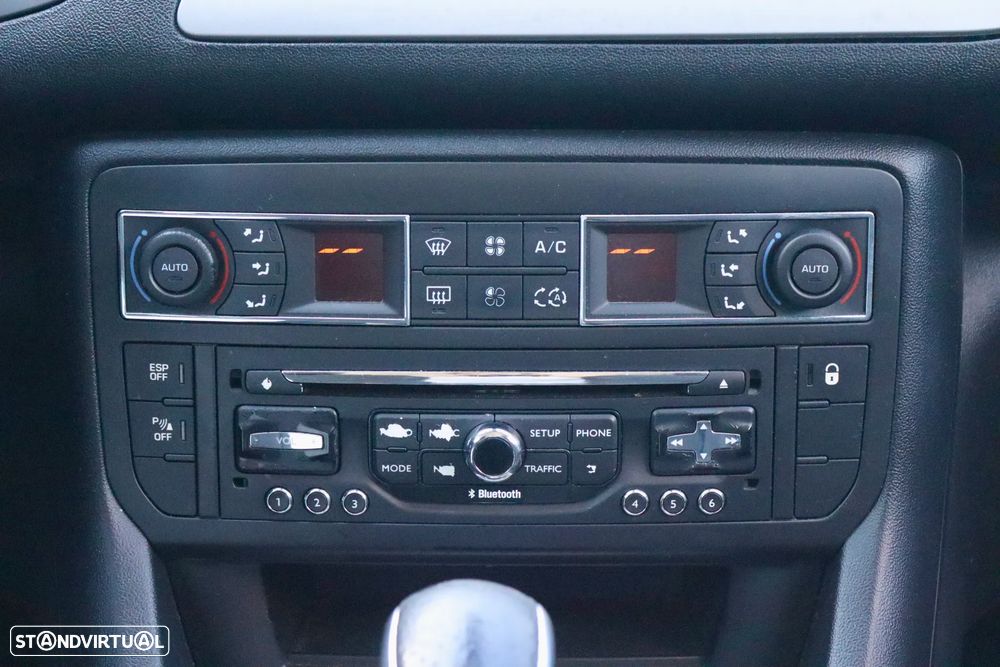 Citroën C5 Tourer e-HDi 115 EGS6 FAP Selection - 20