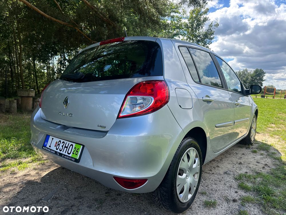 Renault Clio - 38