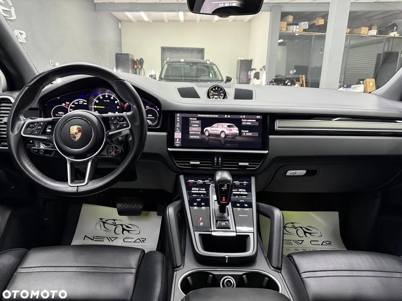 Porsche Cayenne E-Hybrid Platinum Edition - 16