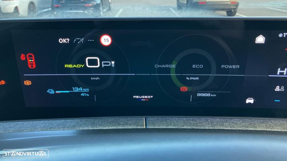 Peugeot E-3008 73 kWh Allure - 4