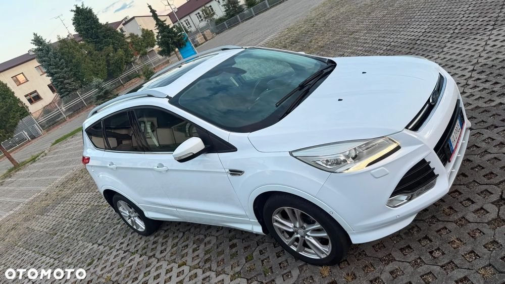 Ford Kuga 2.0 TDCi 4x4 Titanium - 33