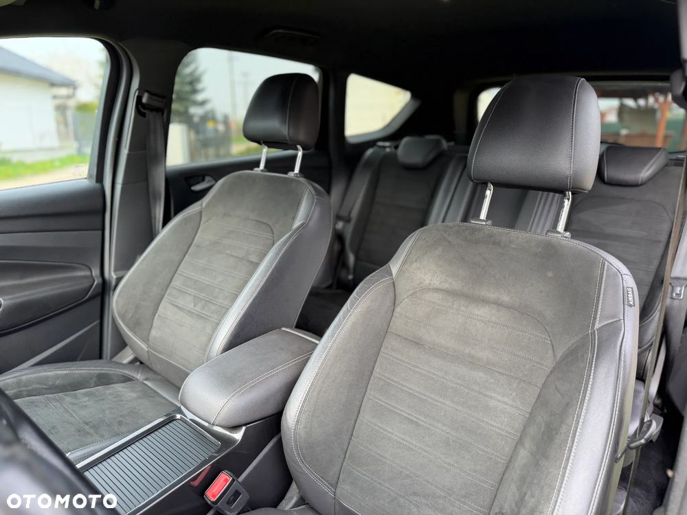 Ford Kuga 1.5 EcoBoost 2x4 Titanium - 31