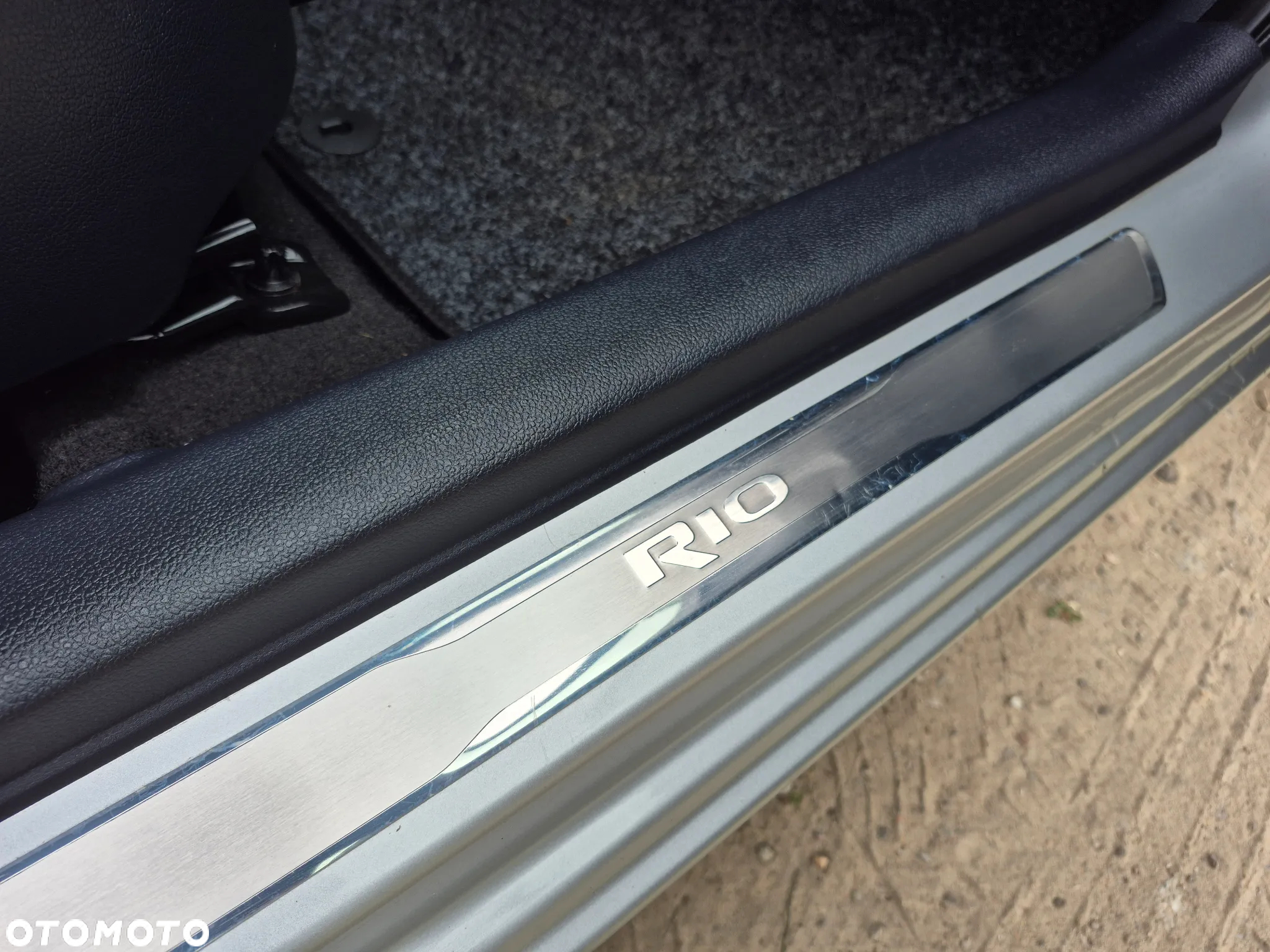 Kia Rio 1.2 Dream-Team Edition - 14