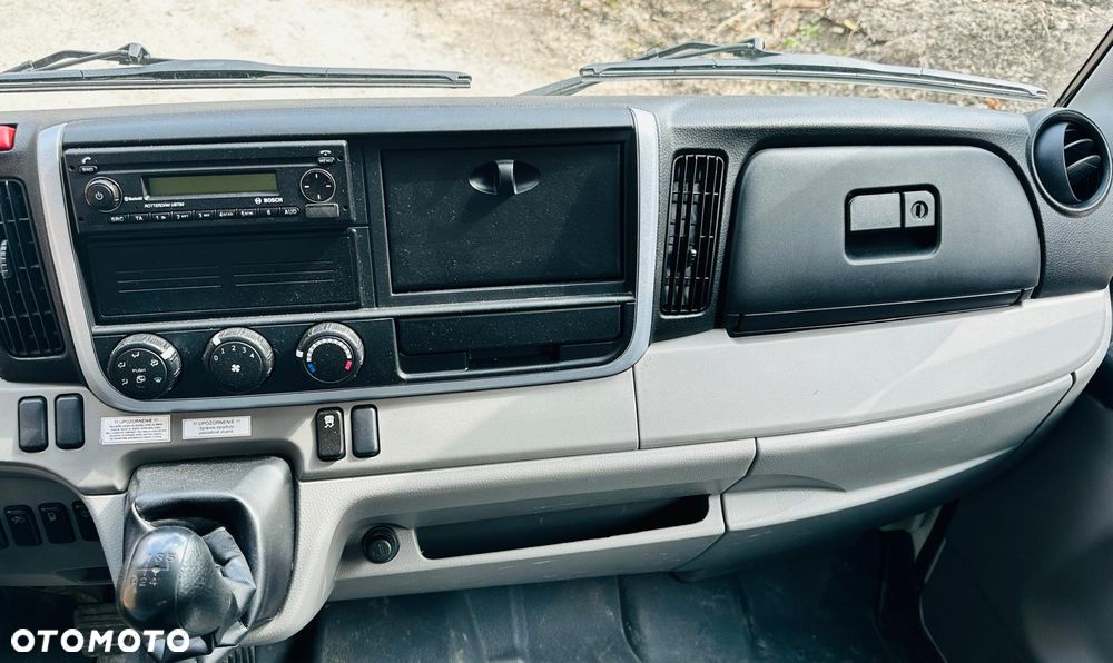 Mitsubishi Fuso - 16