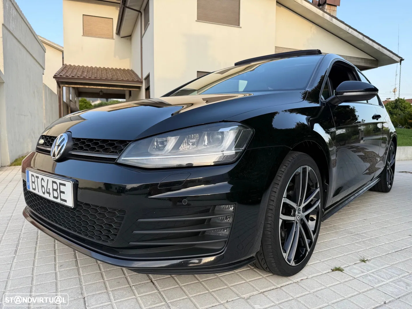 VW Golf 2.0 TDI GTD - 9