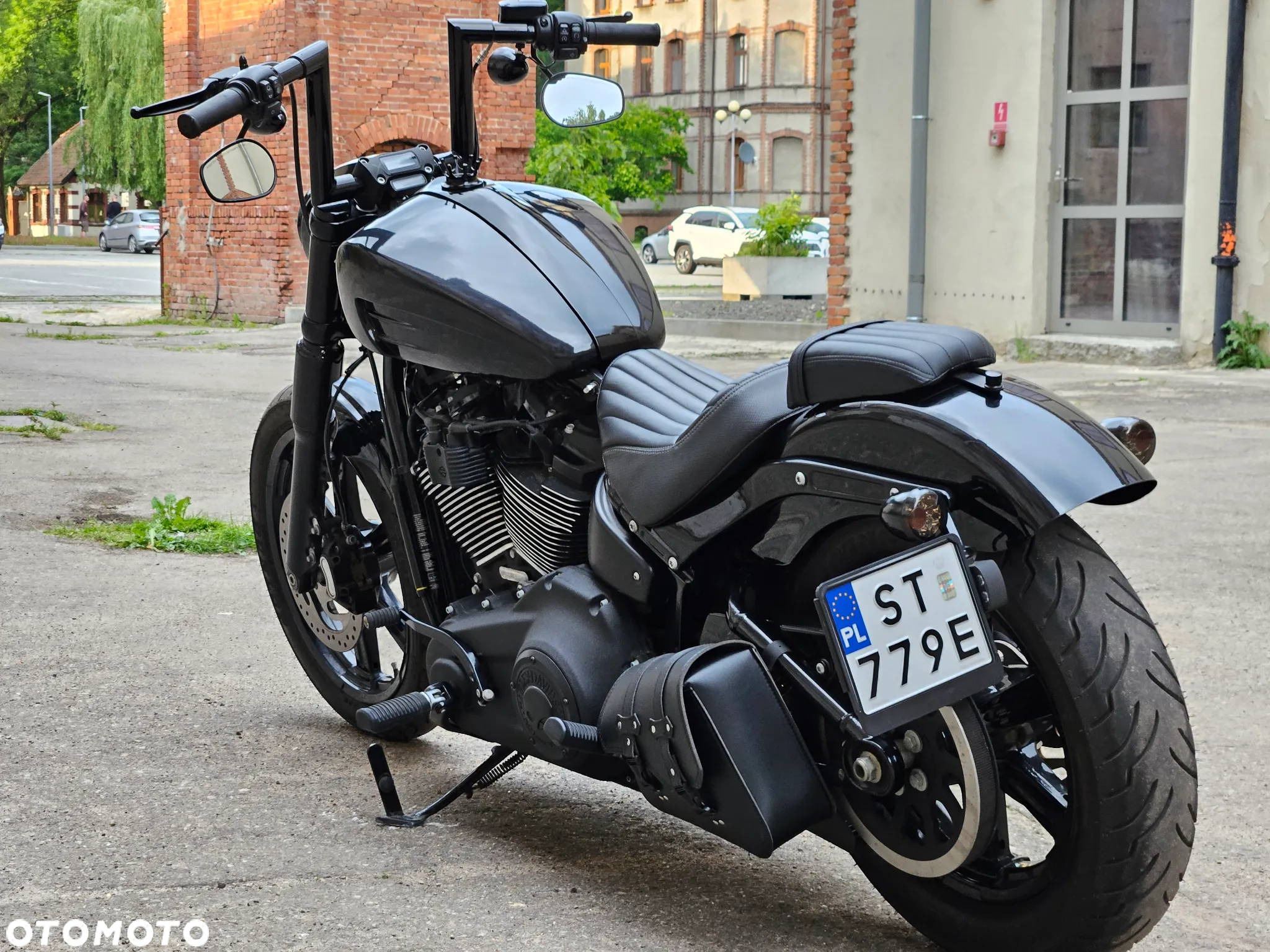 Harley-Davidson Softail Street Bob - 3