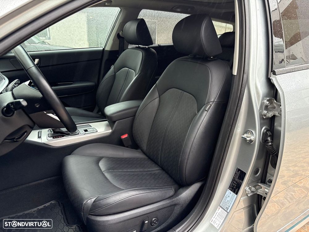 Kia Optima SW 2.0 CVVT PHEV - 10