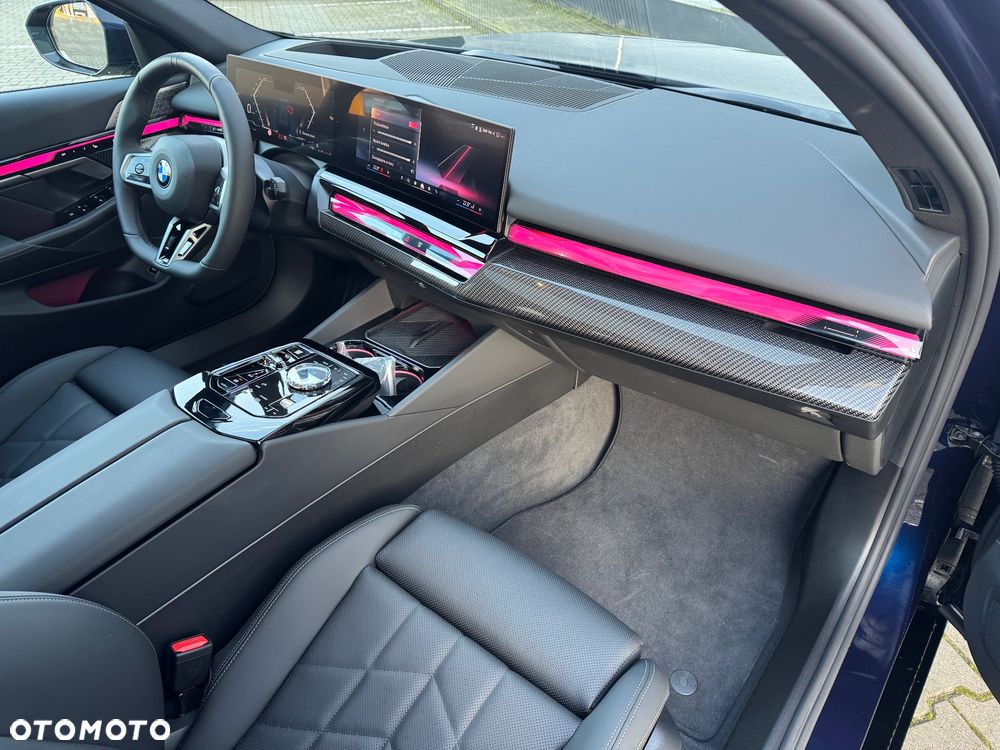 BMW Seria 5 540d xDrive - 39