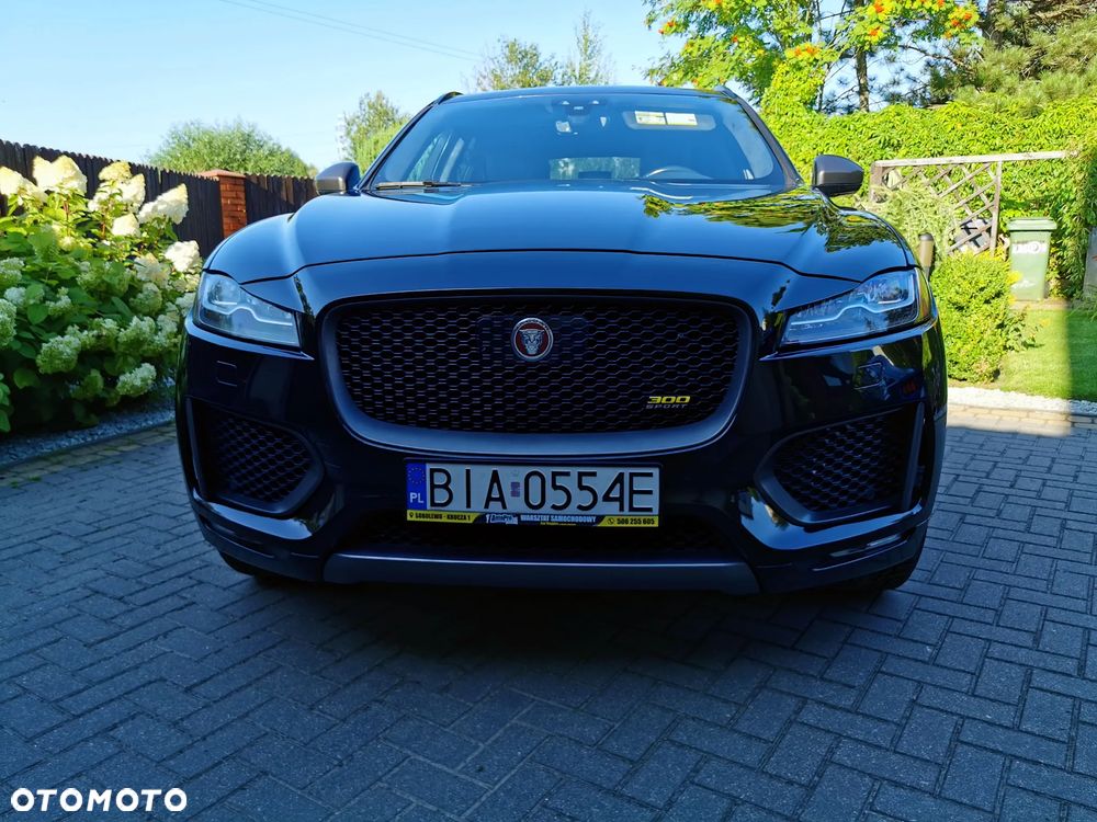 Jaguar F-Pace - 5