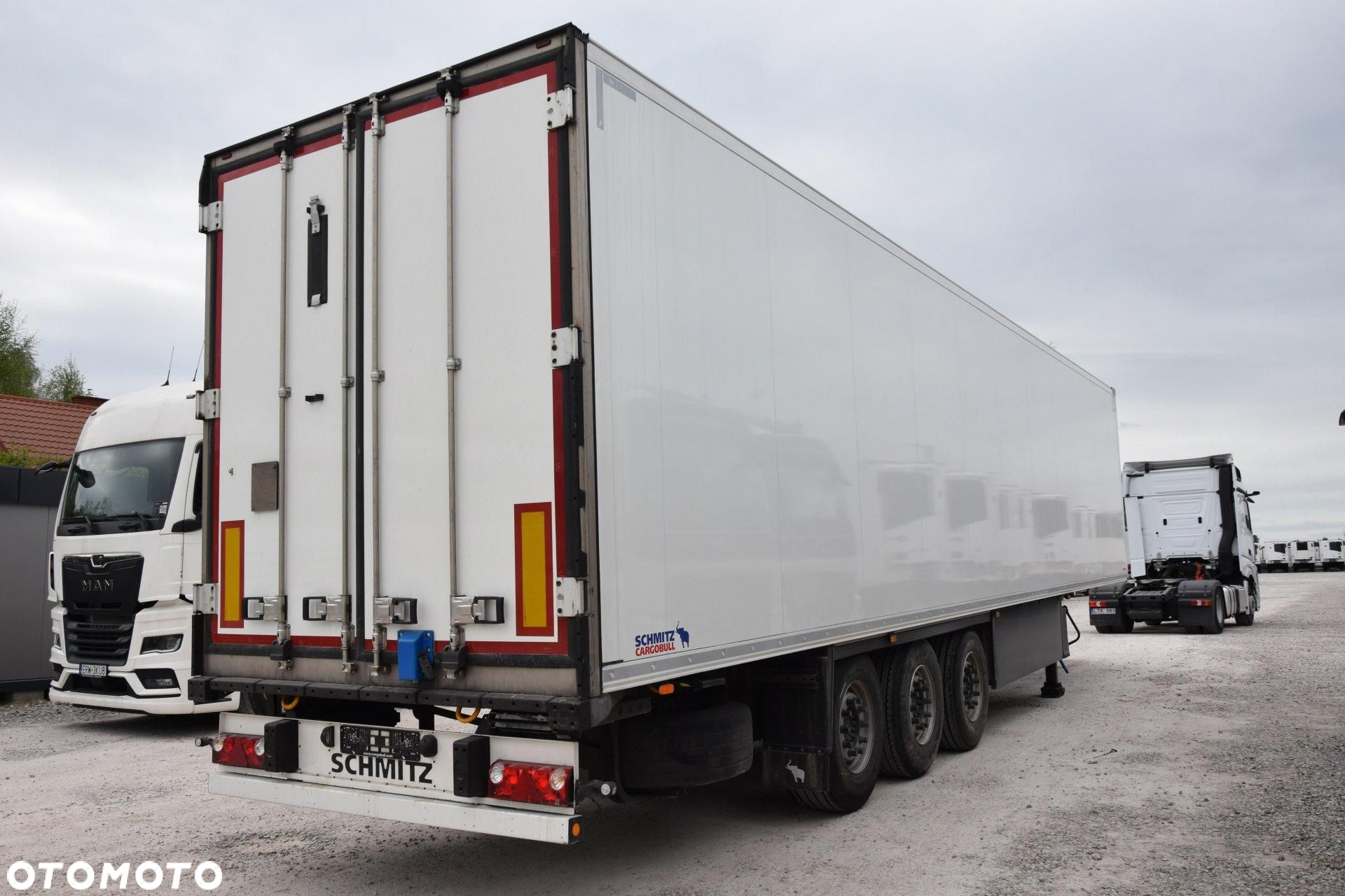 Schmitz Cargobull SKO FP 60 ThermoKing SLXi 300 - 4