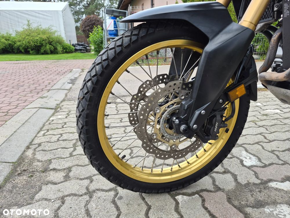 Honda CRF - 8