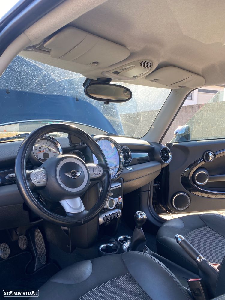 MINI 3 Portas Cooper - 3