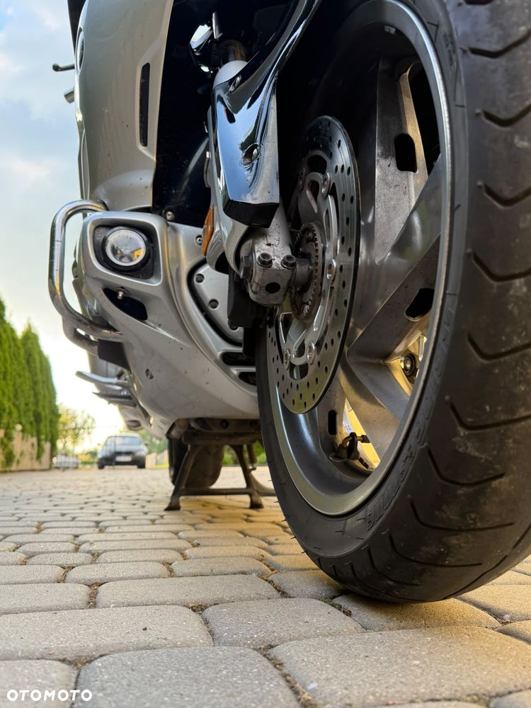 Honda GL - 19
