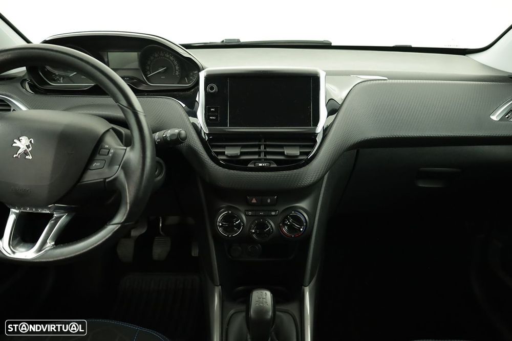 Peugeot 2008 1.2 PureTech Style - 9