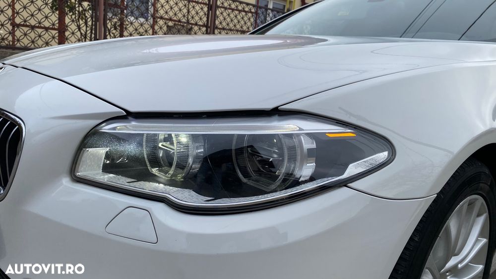 BMW Seria 5 520d xDrive Aut. Luxury Line - 7