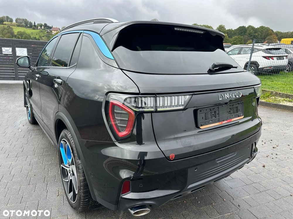 Lynk & Co 01 - 4