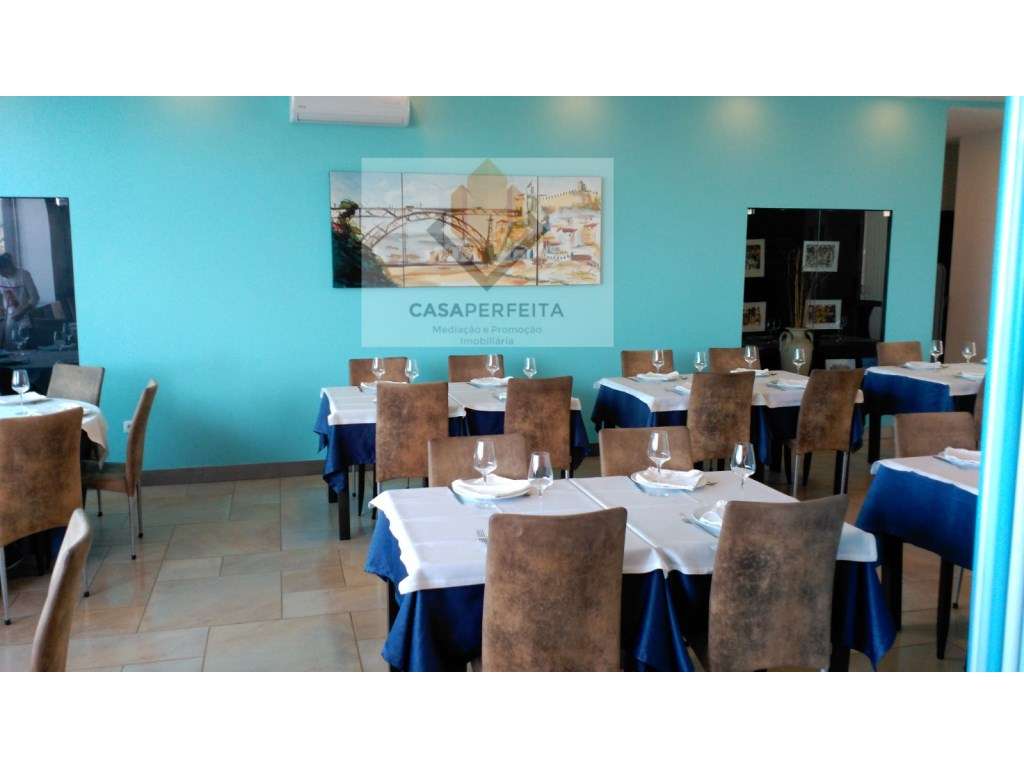 Trespasse Restaurante à Praia da Madalena - Grande imagem: 2/8