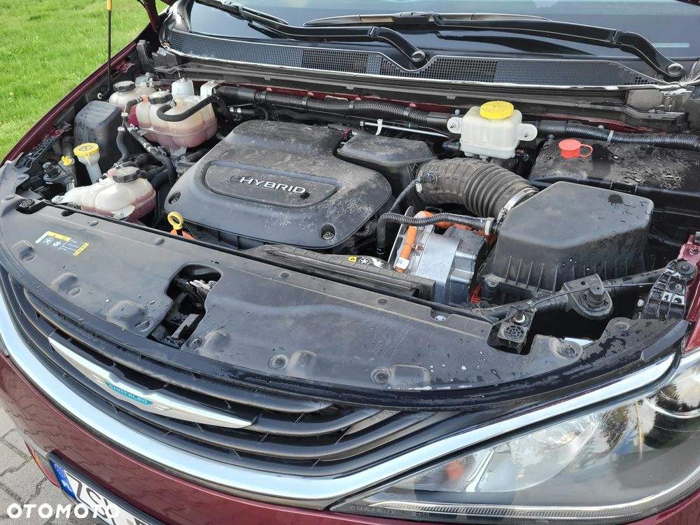 Chrysler Pacifica - 13