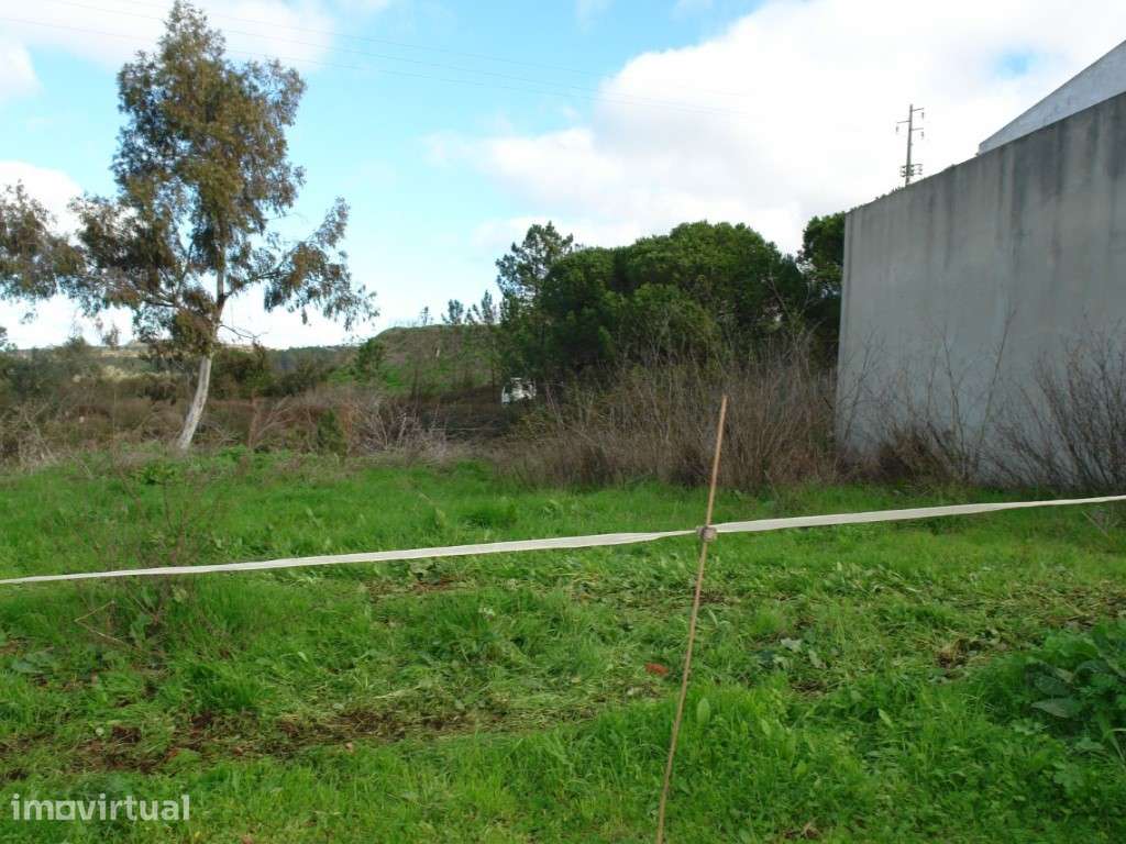 Terreno Industrial - Grande imagem: 3/3