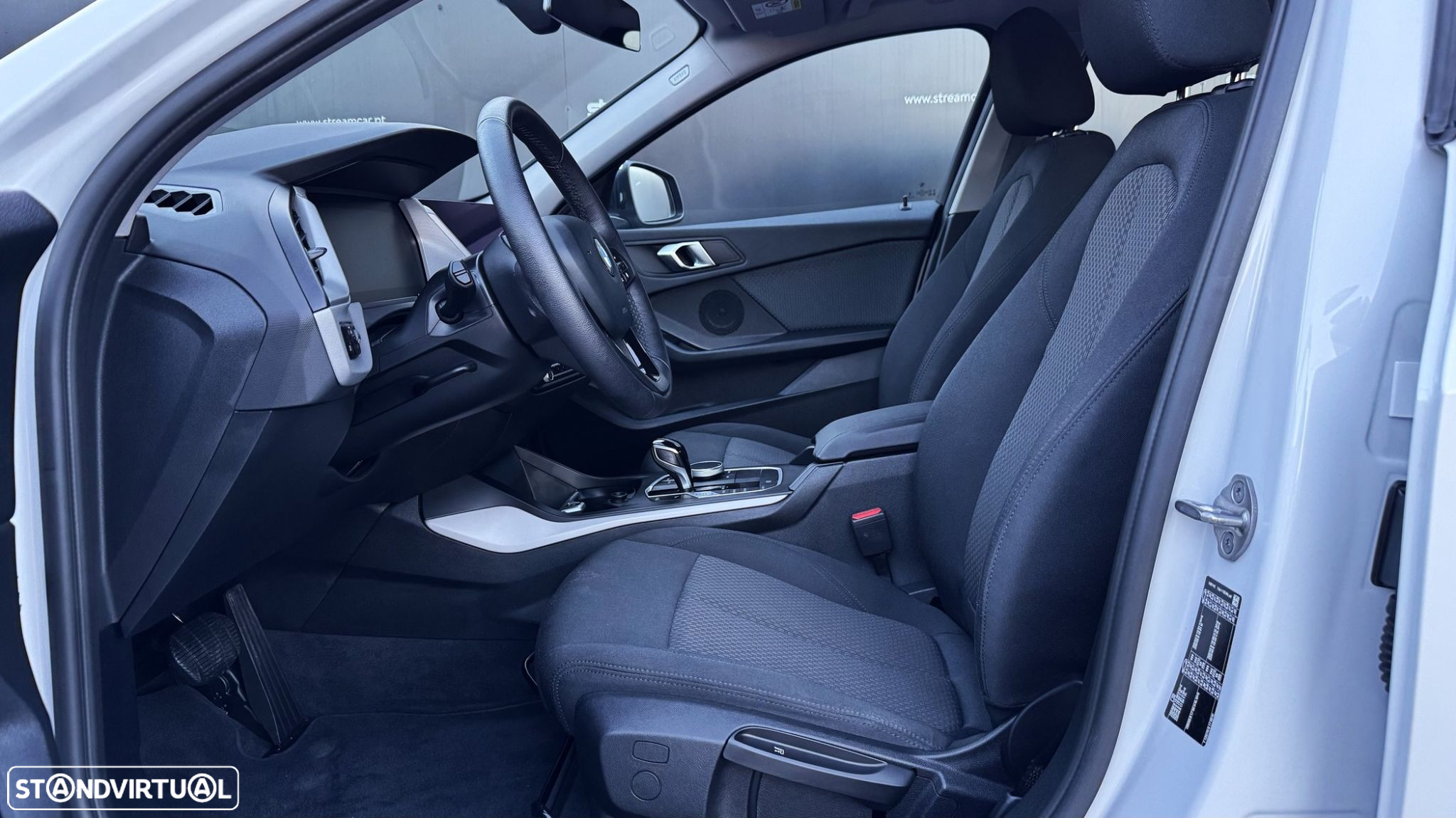BMW 116 d Advantage Auto - 11