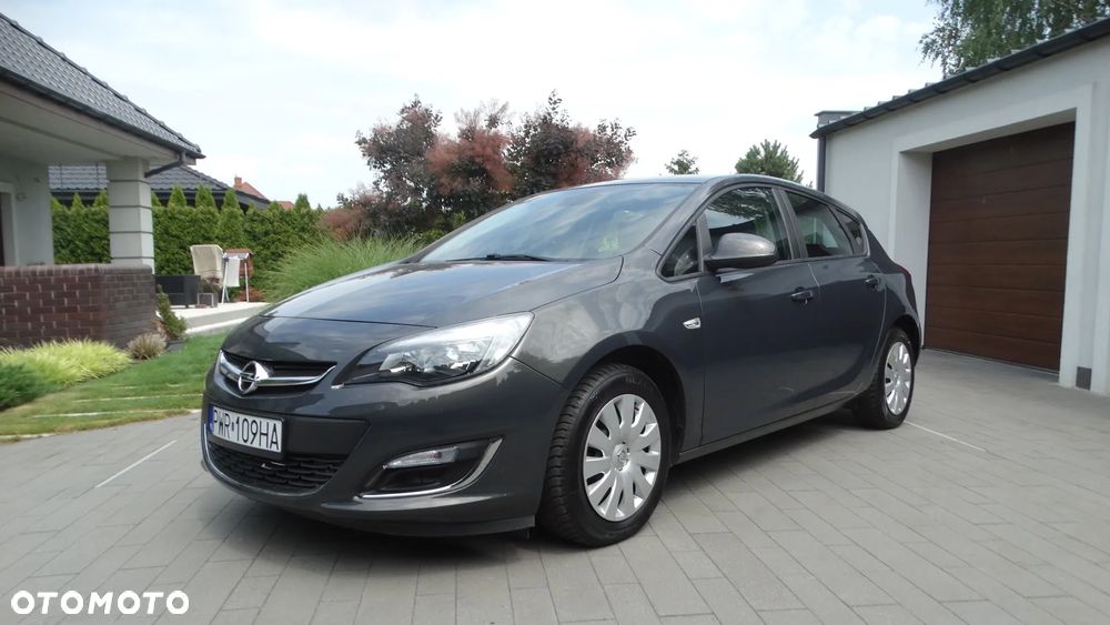 Opel Astra 1.4 Selection - 1