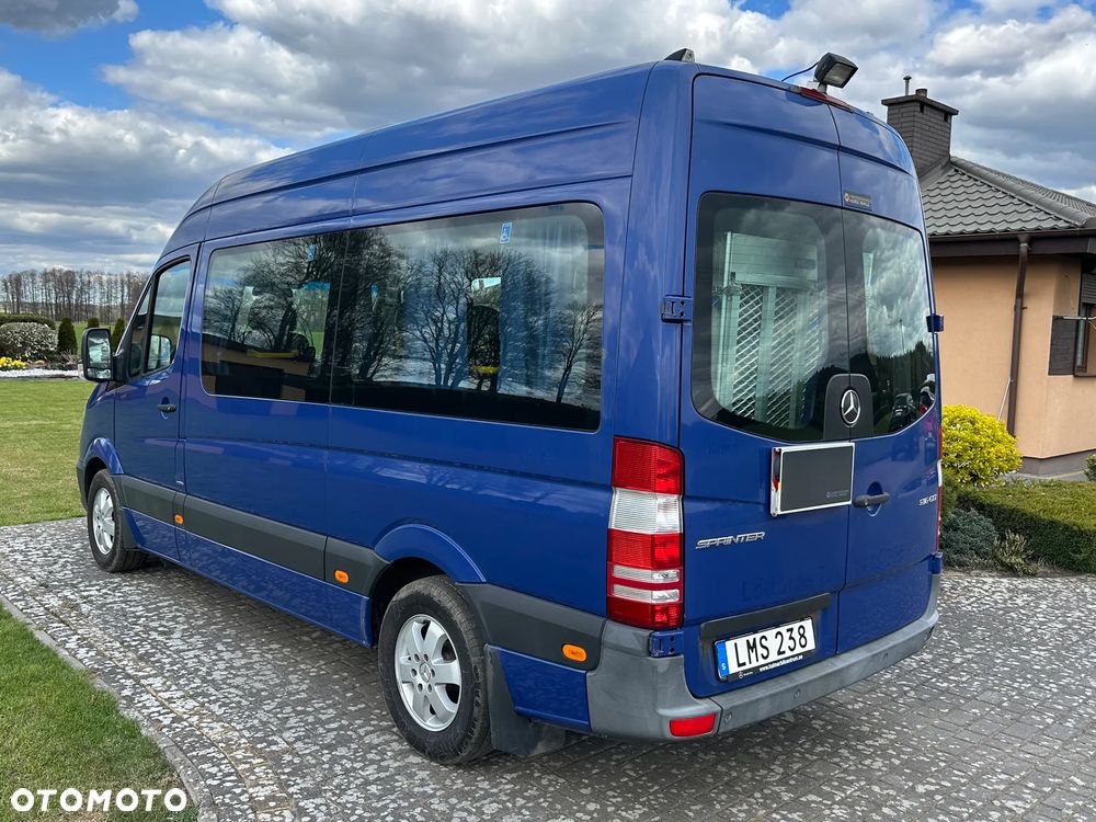 Mercedes-Benz Sprinter - 4