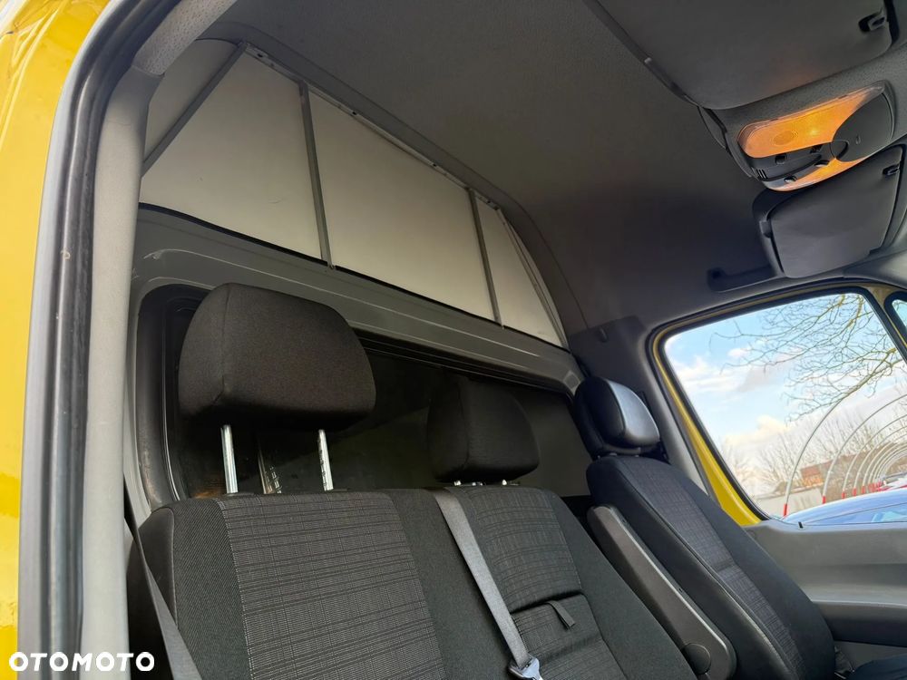 Mercedes-Benz Sprinter - 7