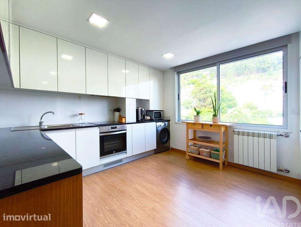 Apartamento T3 em Viana do Castelo e Meadela de 101 m2 - Grande imagem: 2/31