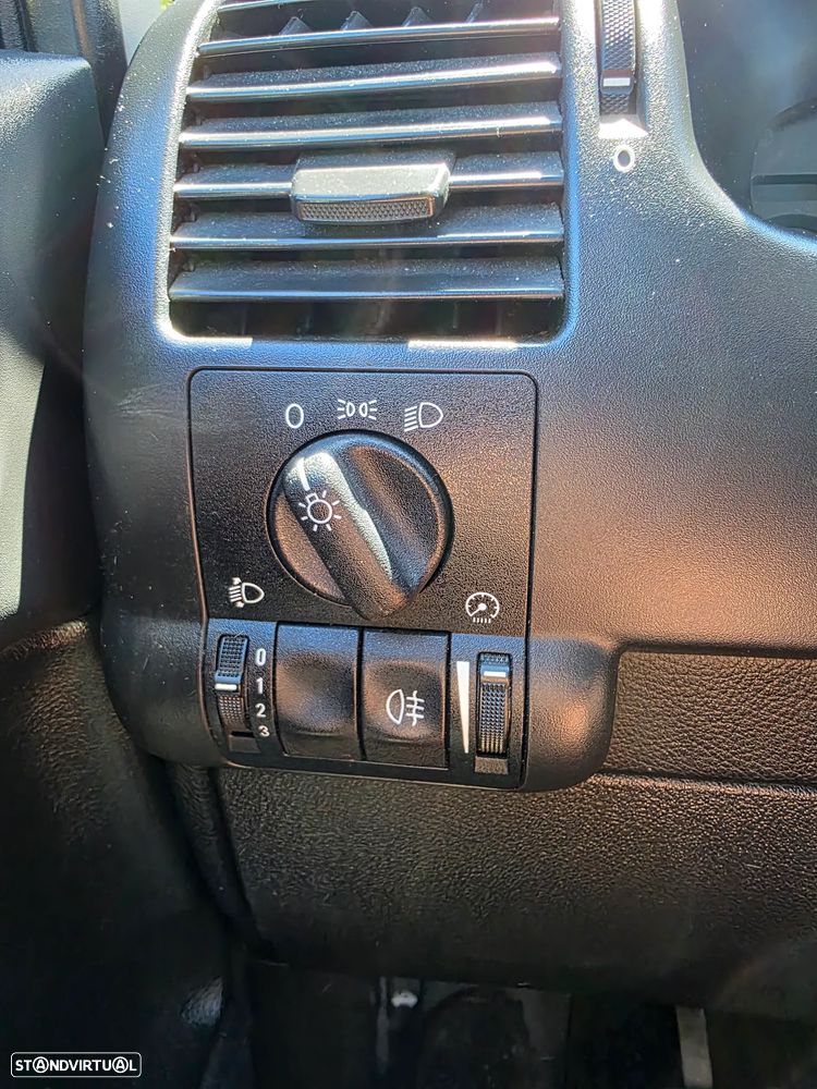Opel Zafira 2.0 DTi - 14