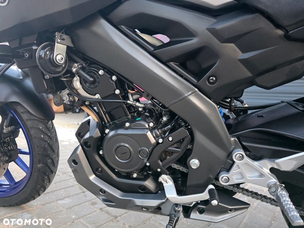 Yamaha MT - 9