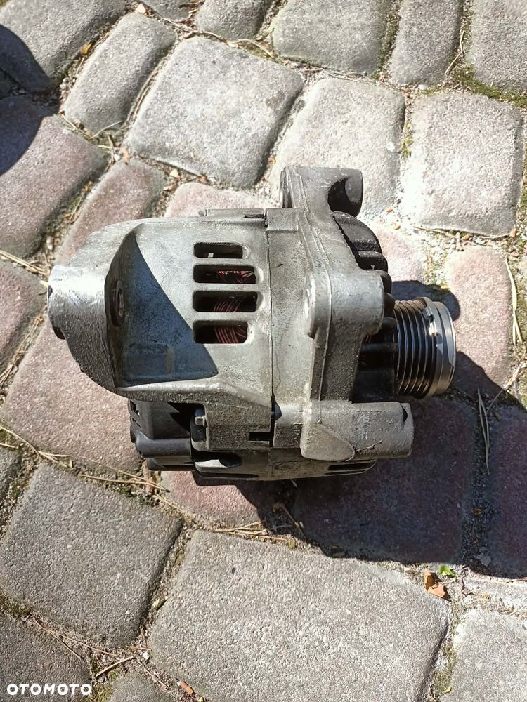 Alternator sprzęgiełko BMW E87 E90 E91 2.0d M47 150A Valeo - 2